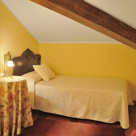 La Casona De La Roza * Valbucar