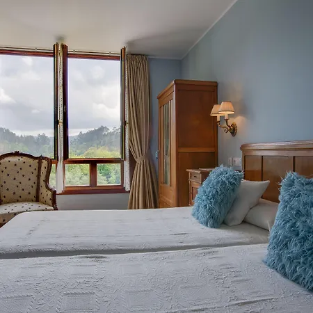 La Casona De La Roza * Valbucar