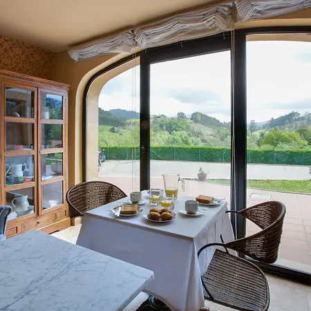 La Casona De La Roza *