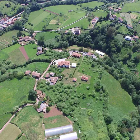 La Casona De La Roza