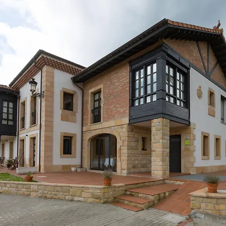 La Casona De La Roza 아파트 Valbucar