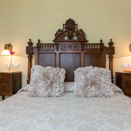 La Casona De La Roza * Valbucar