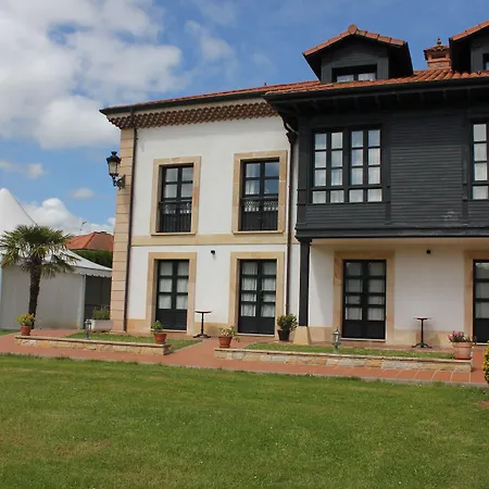 La Casona De La Roza