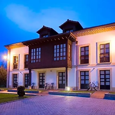 La Casona De La Roza * Valbucar
