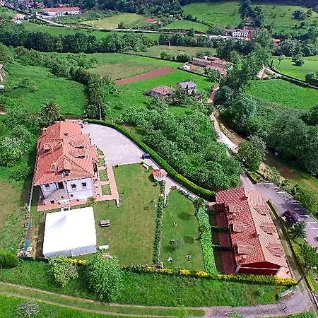 La Casona De La Roza *