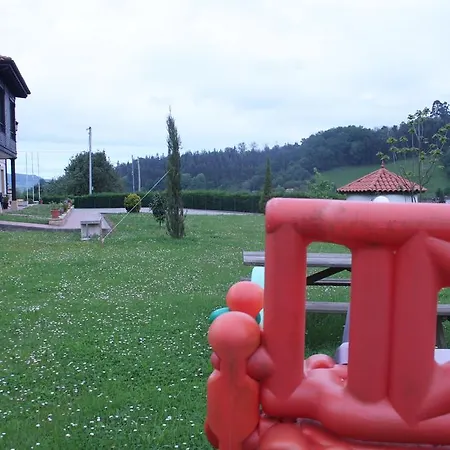 아파트 La Casona De La Roza *