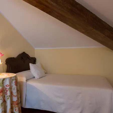 La Casona De La Roza Apartment