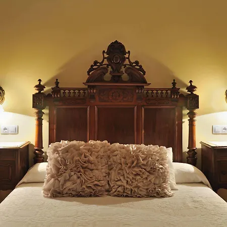 Апартаменты La Casona De La Roza Valbucar